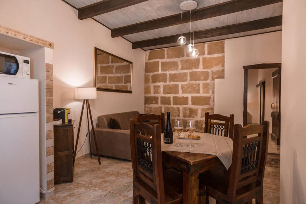 Miguel House Lägenhet Alghero Exteriör bild